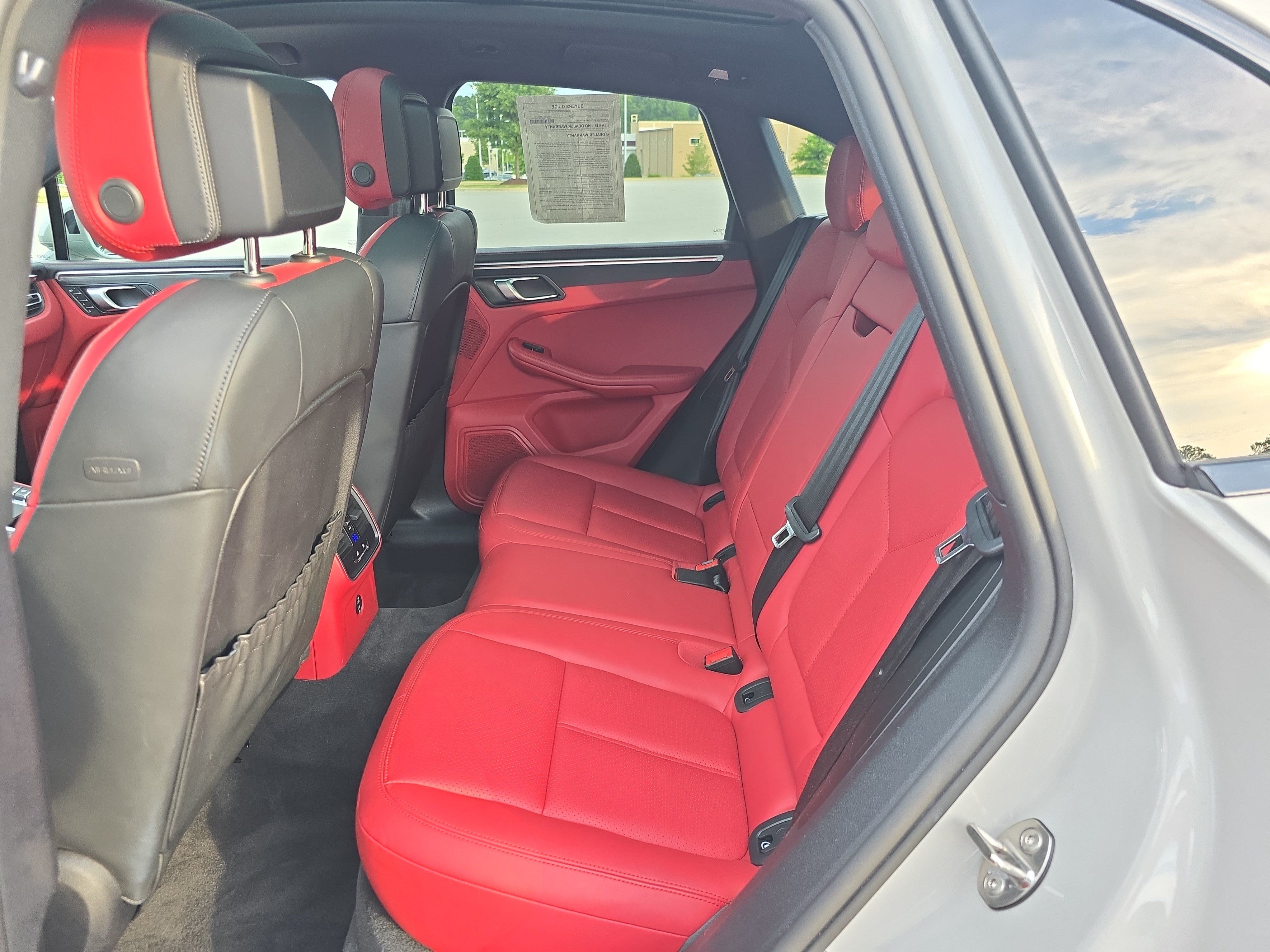 Used 2021 Porsche Macan GTS AWD/4WD image 14