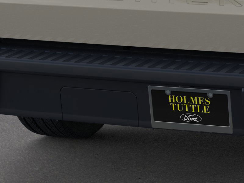 New 2025 Ford Maverick XL image 23