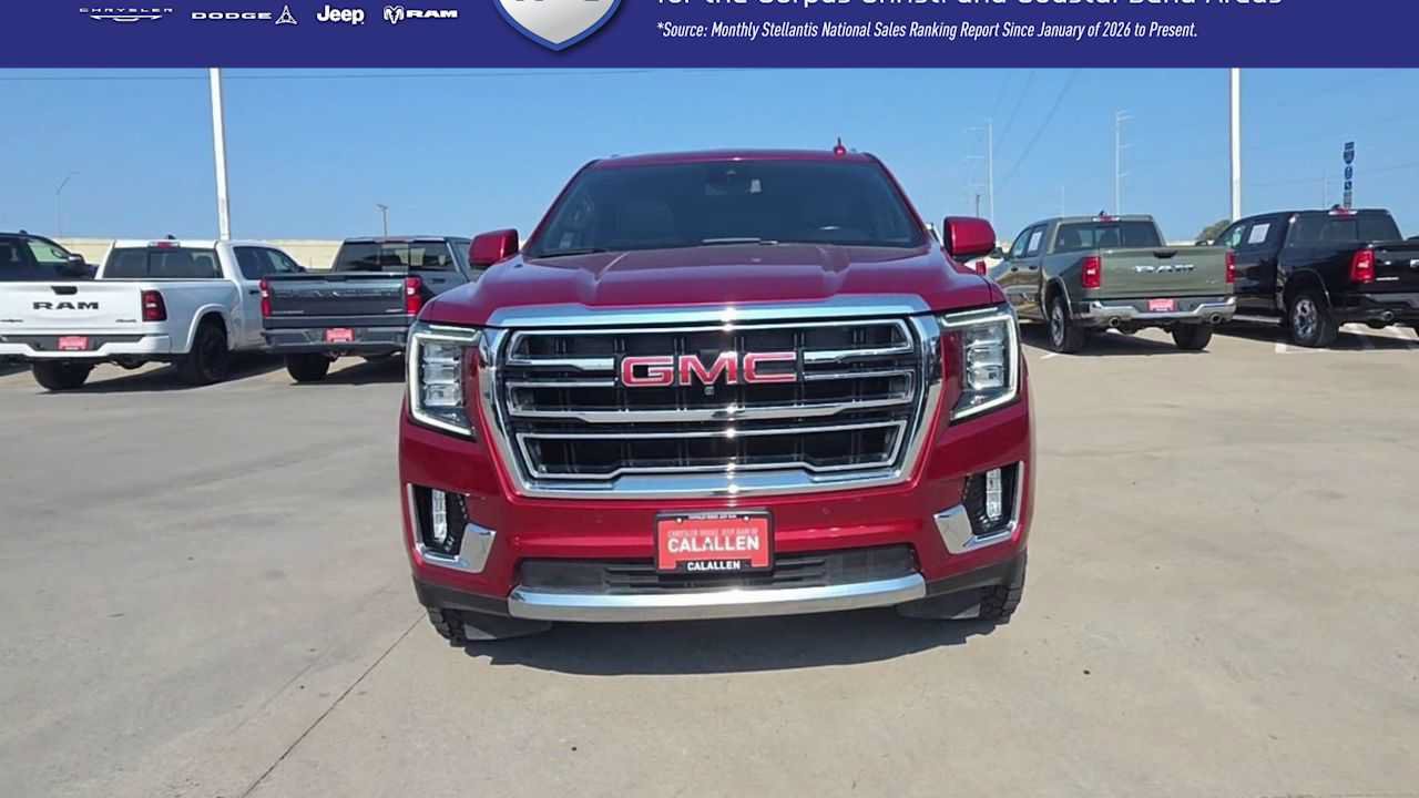 Used 2023 GMC Yukon XL SLT w/ SLT Premium Package RWD image 3