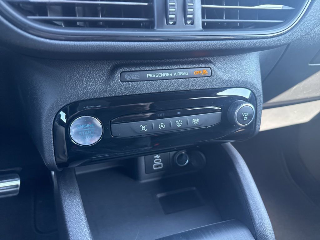 Used 2024 Ford Escape ST-Line w/ Tech Pack #1 image 34