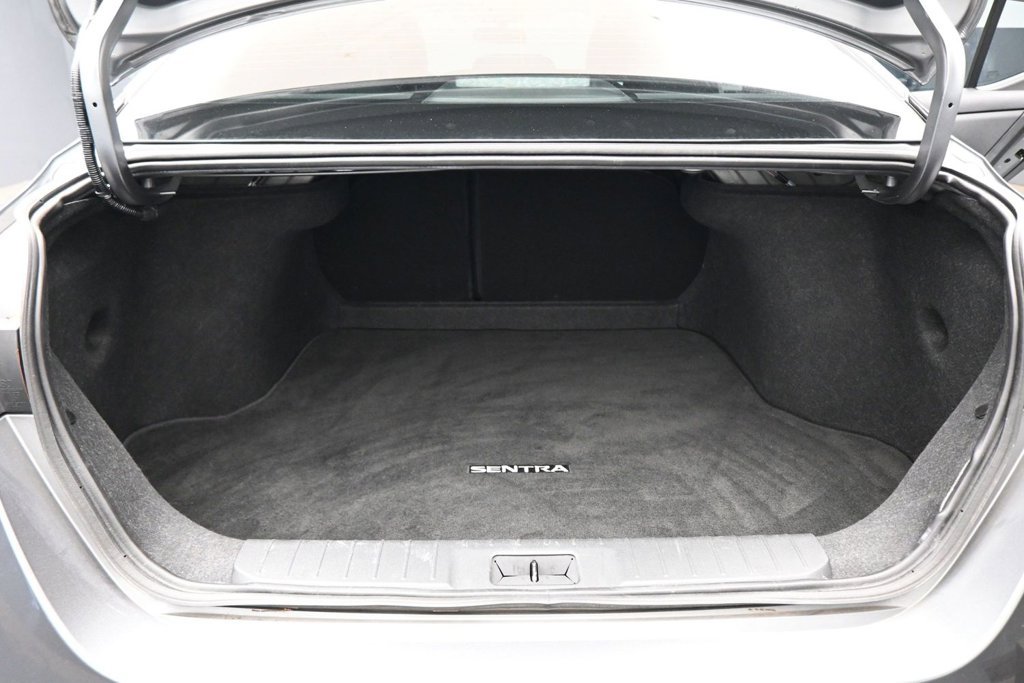 Used 2024 Nissan Sentra S FWD image 15