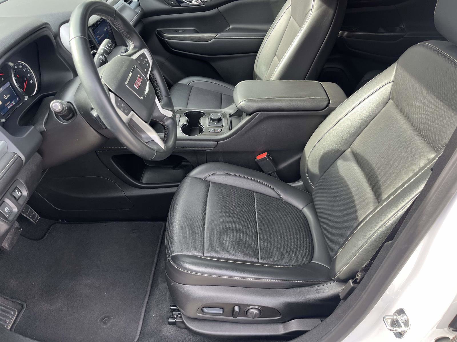 Used 2023 GMC Acadia SLT image 14