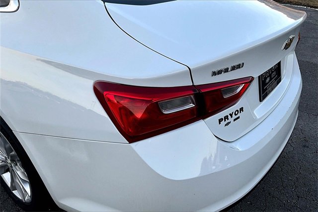 Used 2023 Chevrolet Malibu LT image 23