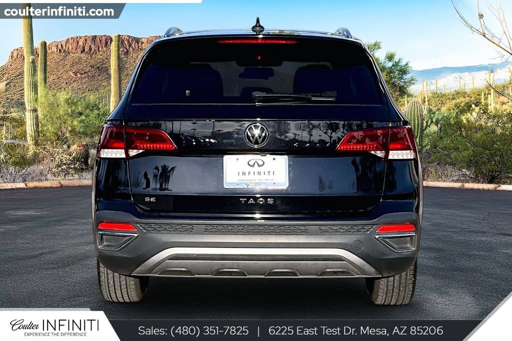 Used 2022 Volkswagen Taos SE FWD image 4