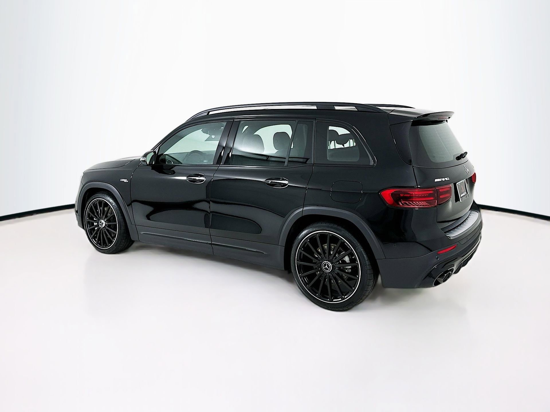 New 2026 Mercedes-Benz GLB 35 AMG 4MATIC image 6