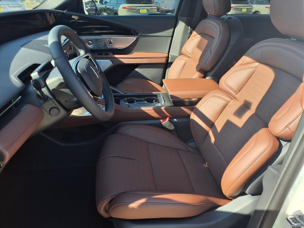 New 2026 Lincoln Nautilus Reserve image 11