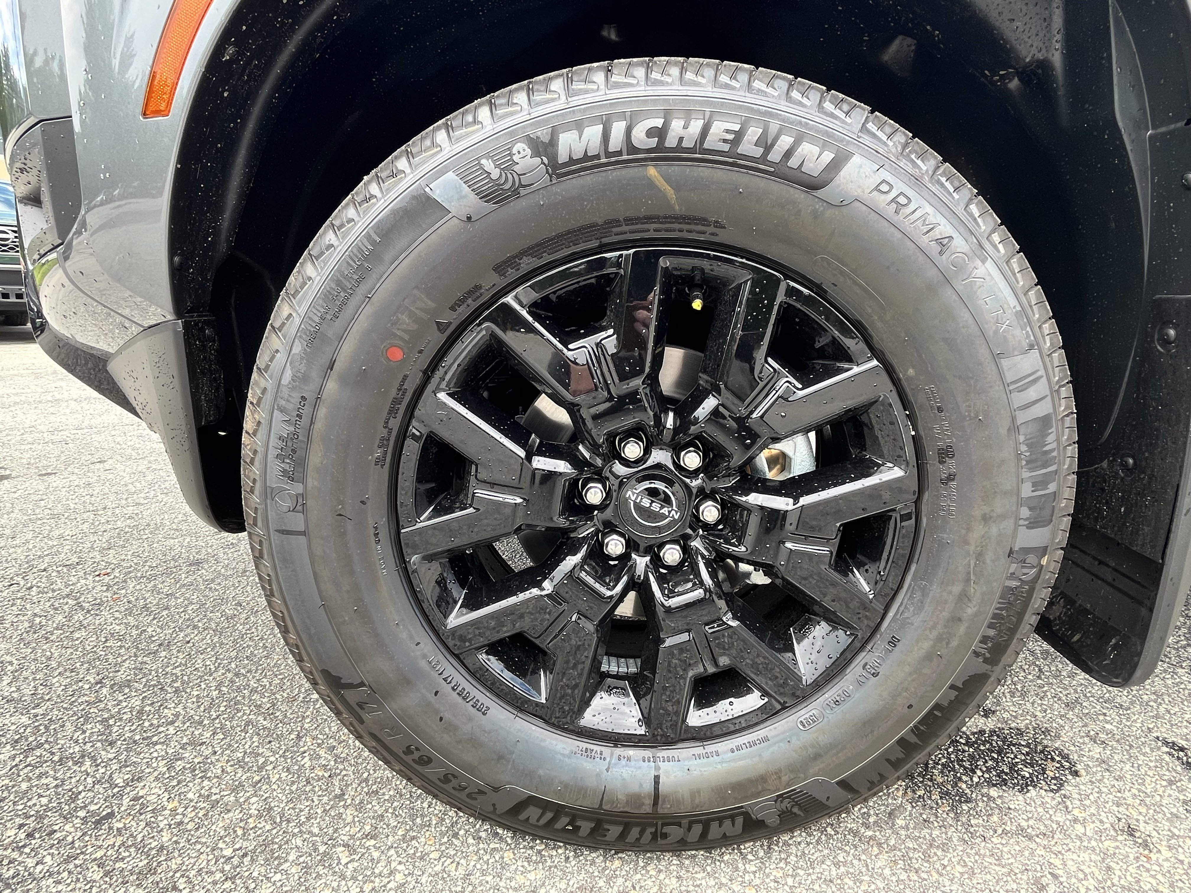 New 2026 Nissan Frontier SV w/ Tow Package AWD/4WD image 12