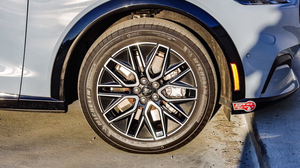 Used 2024 Ford Mustang Mach-E Premium image 10