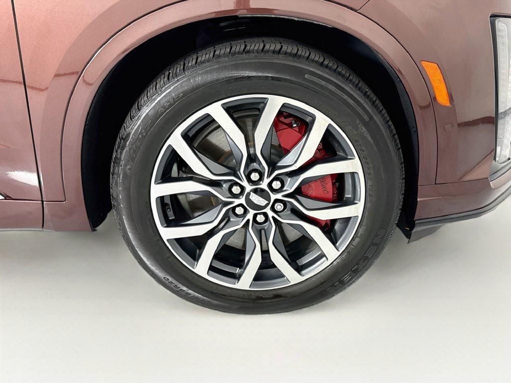 Used 2022 Cadillac XT6 Sport w/ Platinum Package AWD/4WD image 31
