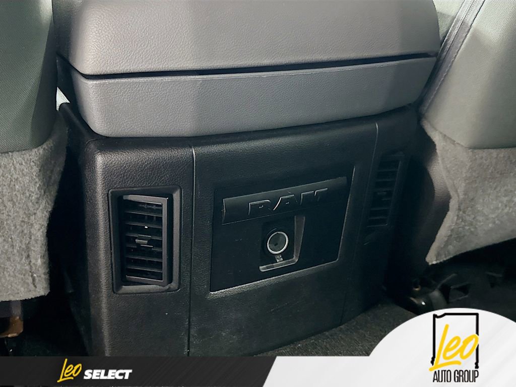 Used 2018 RAM 1500 Outdoorsman AWD/4WD image 24