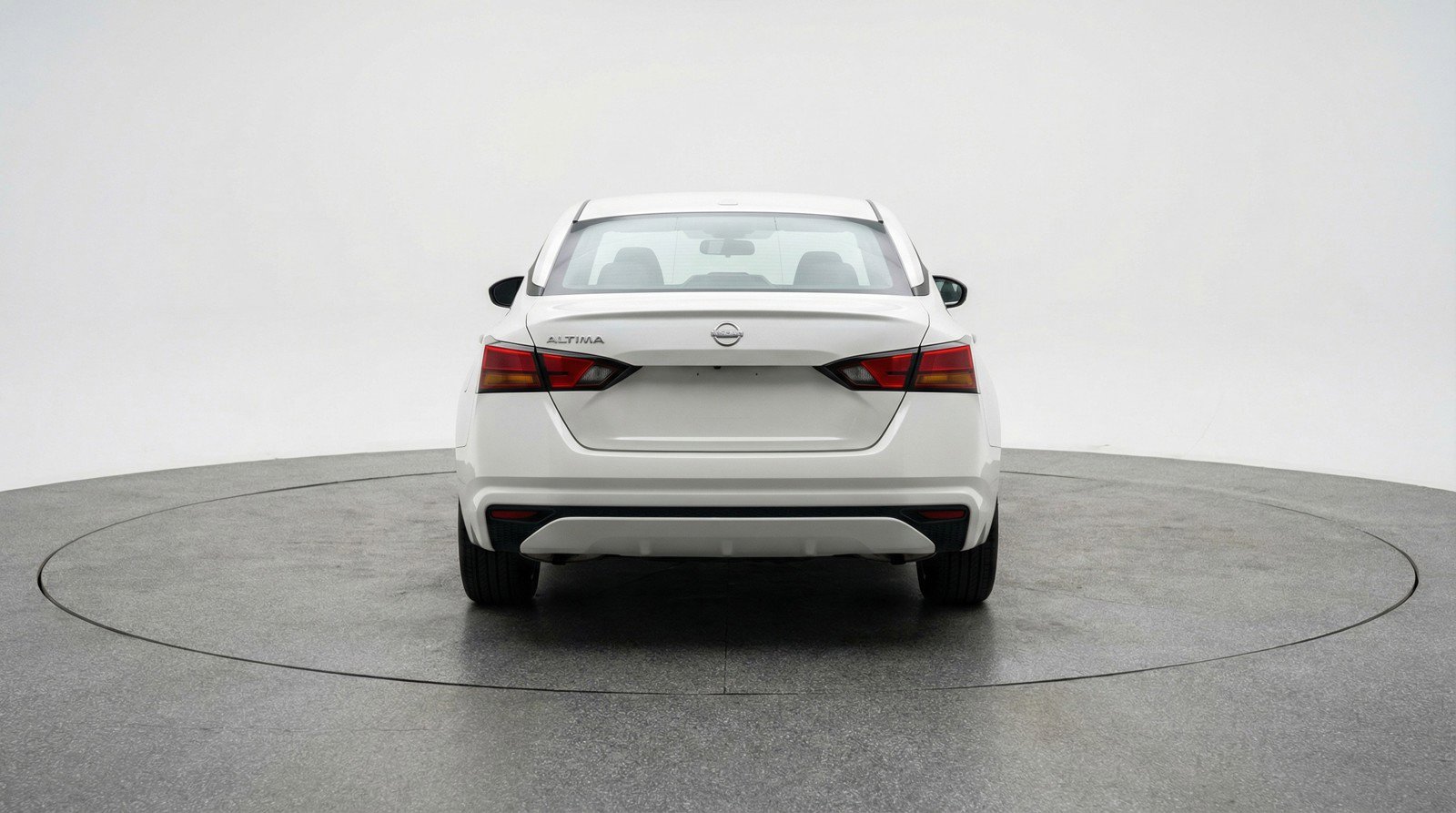 Used 2025 Nissan Altima 2.5 SV FWD image 7