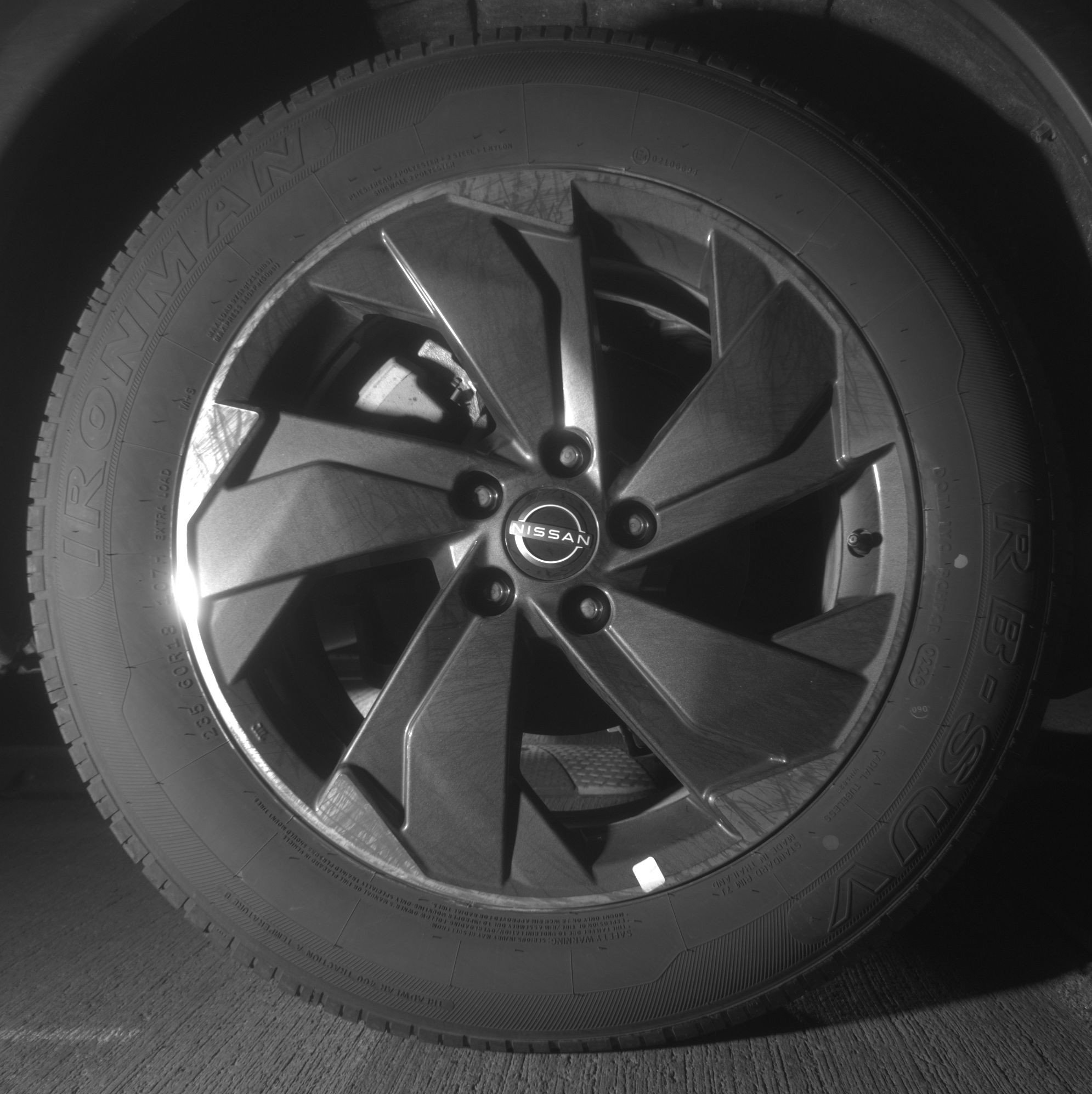 Used 2025 Nissan Rogue SV FWD image 15