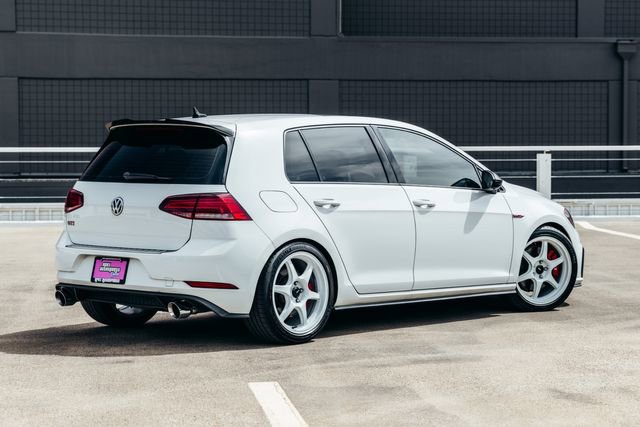 Used 2019 Volkswagen GTI SE FWD image 5