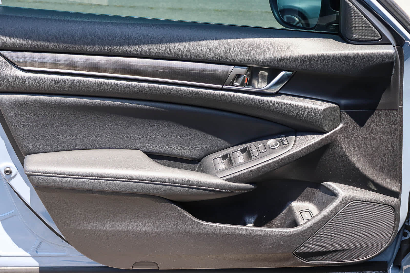 Used 2022 Honda Accord Sport image 26