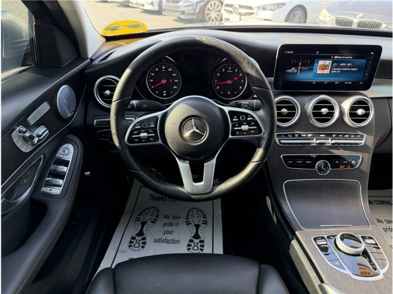 Used 2020 Mercedes-Benz C 300 Sedan w/ Premium Package image 36