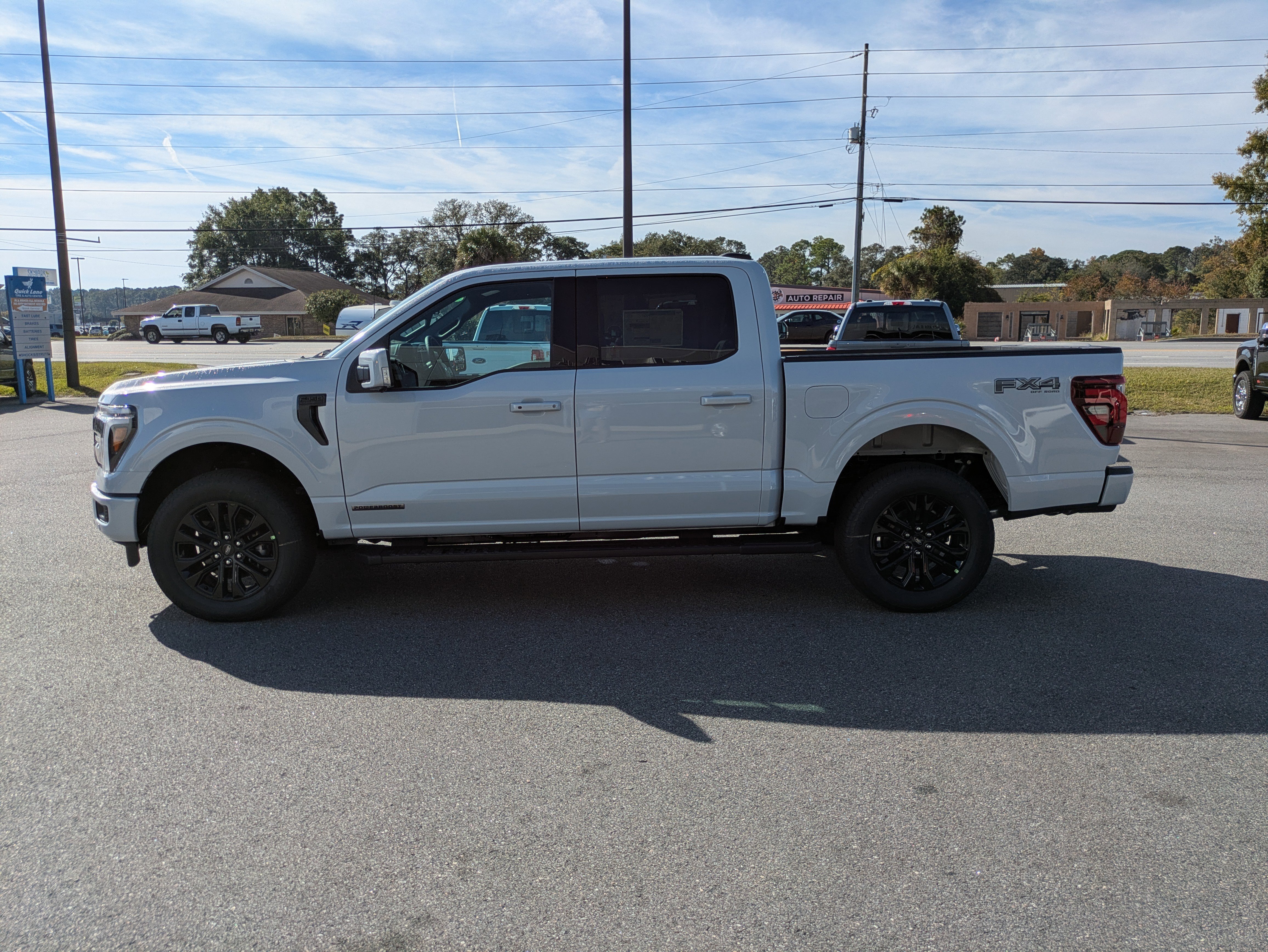 New 2025 Ford F150 Lariat w/ Equipment Group 501A Mid image 6
