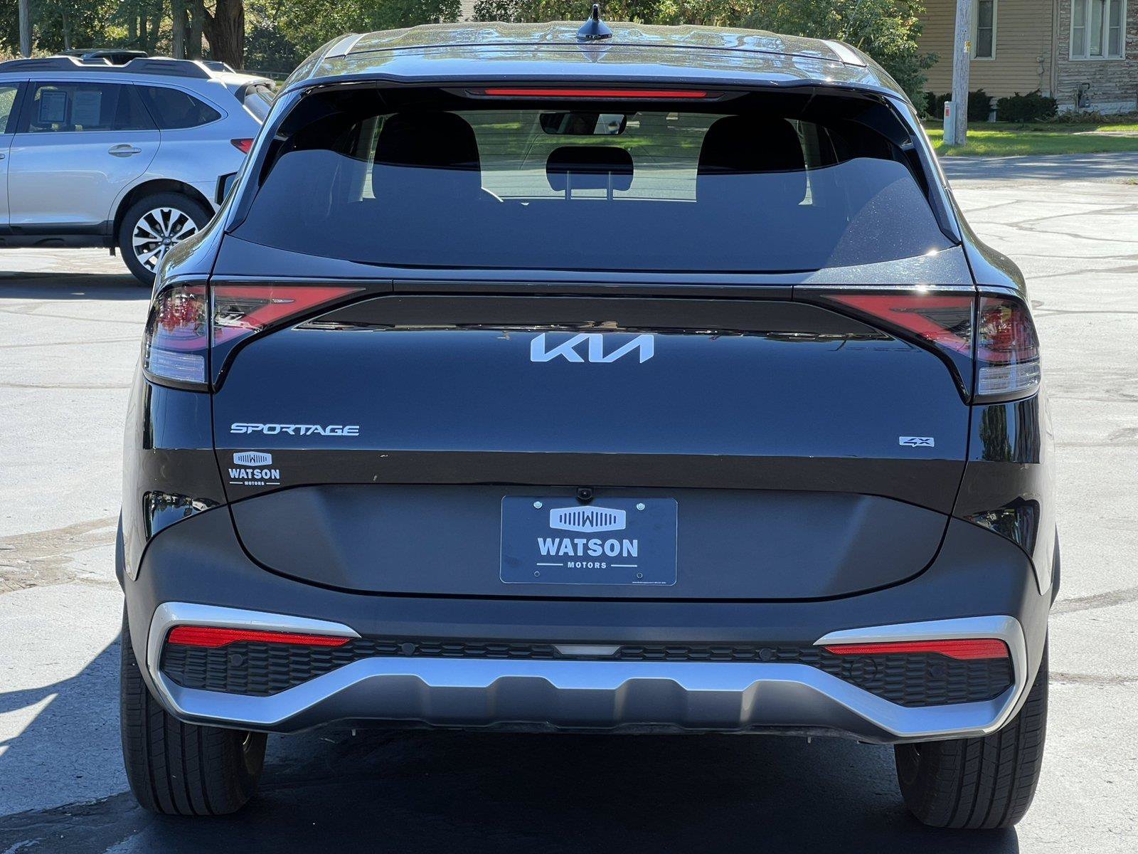 Used 2023 Kia Sportage LX AWD/4WD image 35