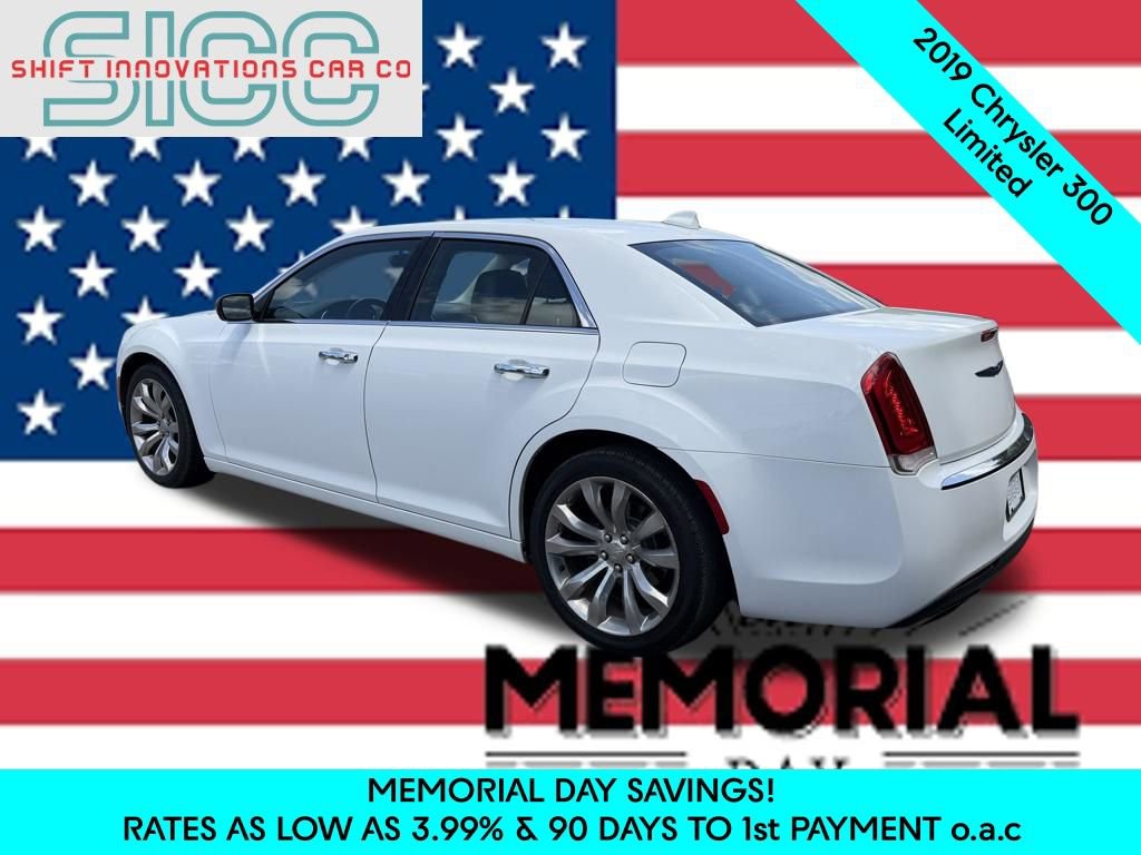 Used 2019 Chrysler 300 Limited RWD image 4