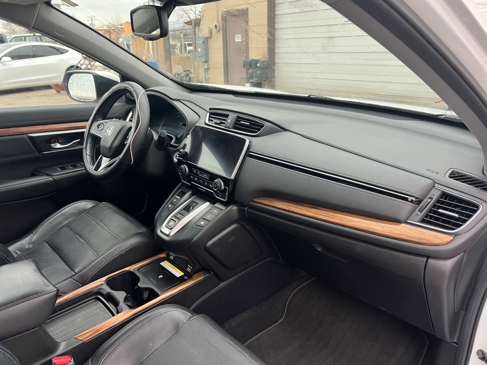 Used 2020 Honda CR-V Touring image 16