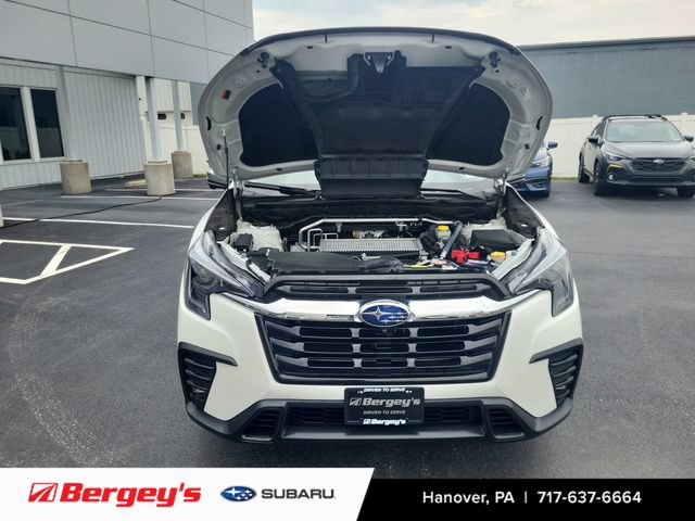 Certified 2023 Subaru Ascent Limited w/ Technology Package AWD/4WD image 16
