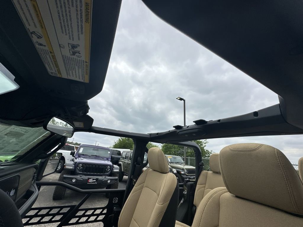 New 2026 Jeep Gladiator Willys AWD/4WD image 29