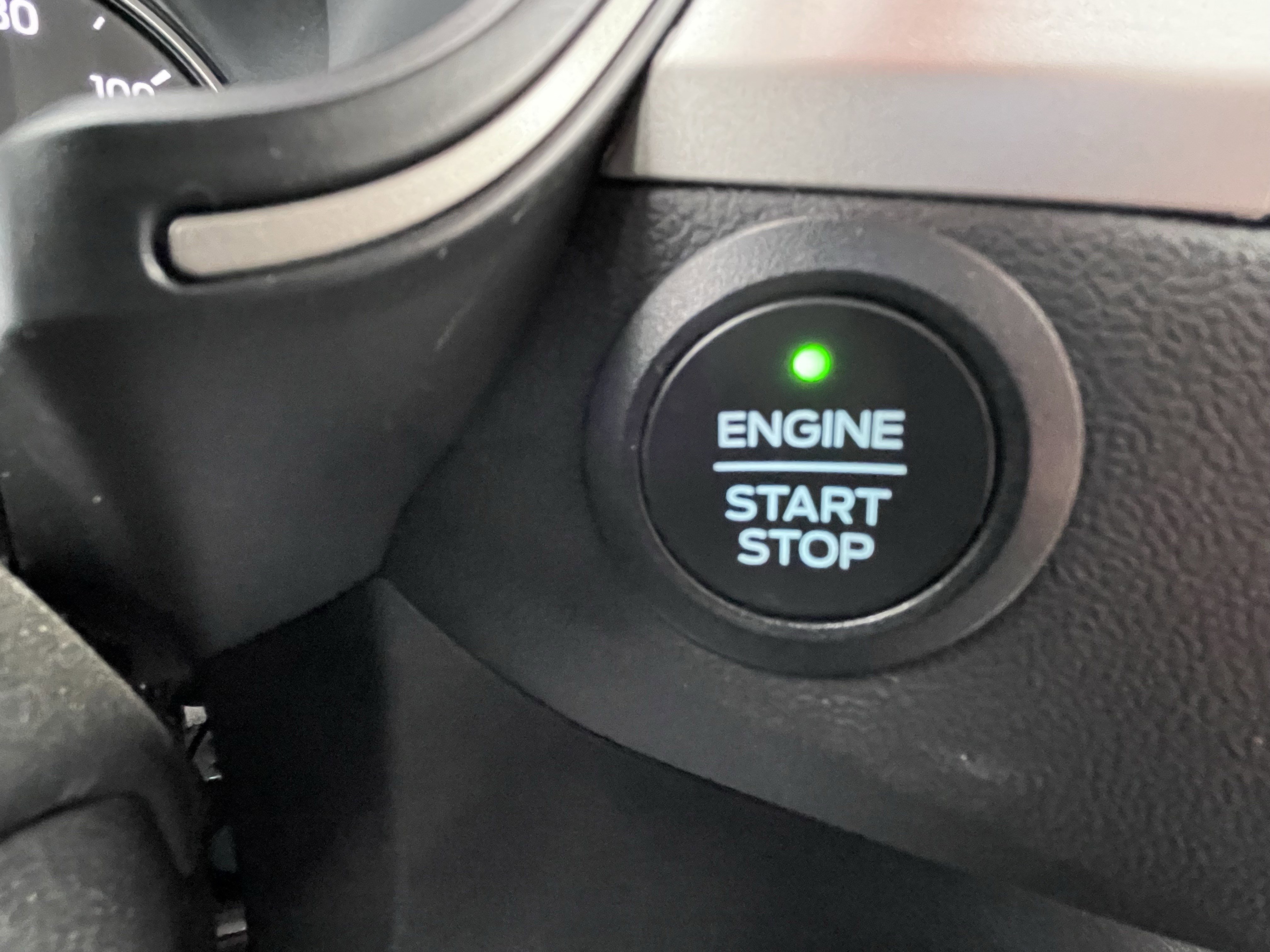 Used 2022 Ford Escape SE w/ Cold Weather Package image 19