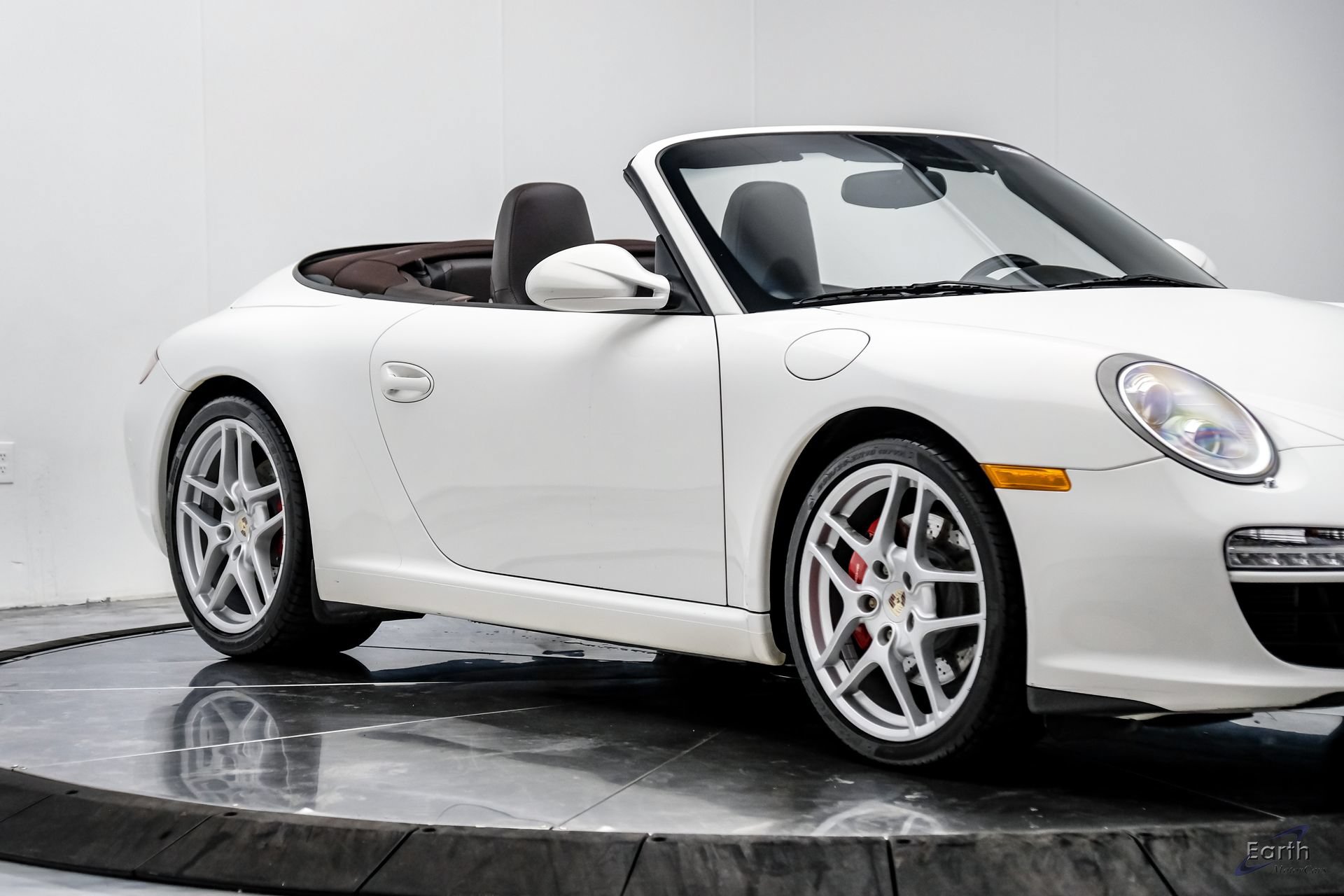 Used 2011 Porsche 911 Carrera S RWD image 32