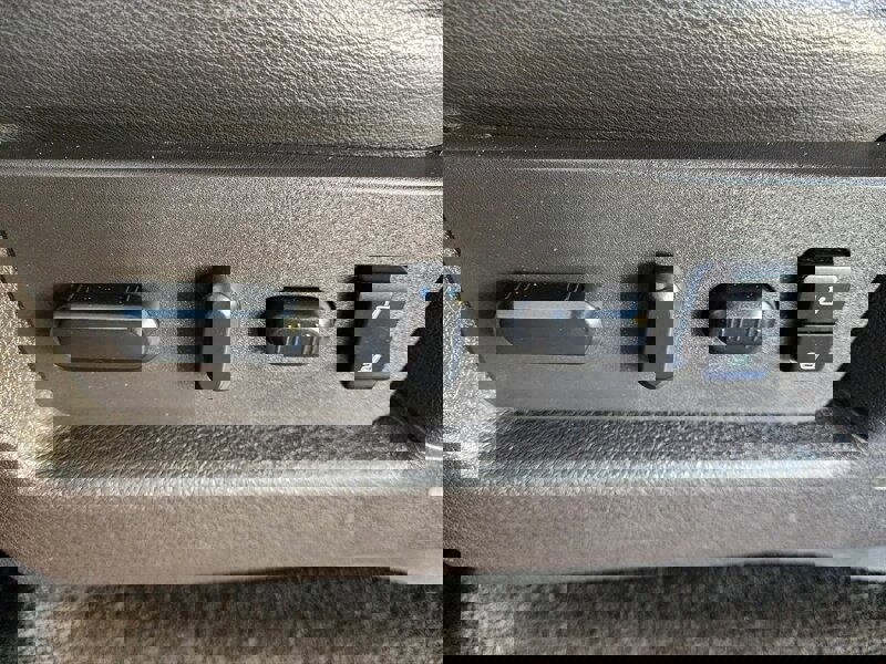 Used 2014 Ford F150 FX4 w/ Equipment Group 402A Luxury AWD/4WD image 30