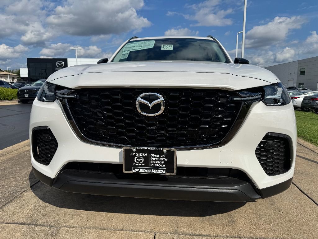 New 2025 MAZDA CX-70 3.3 Turbo w/ Preferred Package image 2
