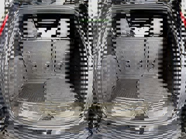 Used 2023 Cadillac Escalade Sport w/ LPO, Illumination Package AWD/4WD image 27