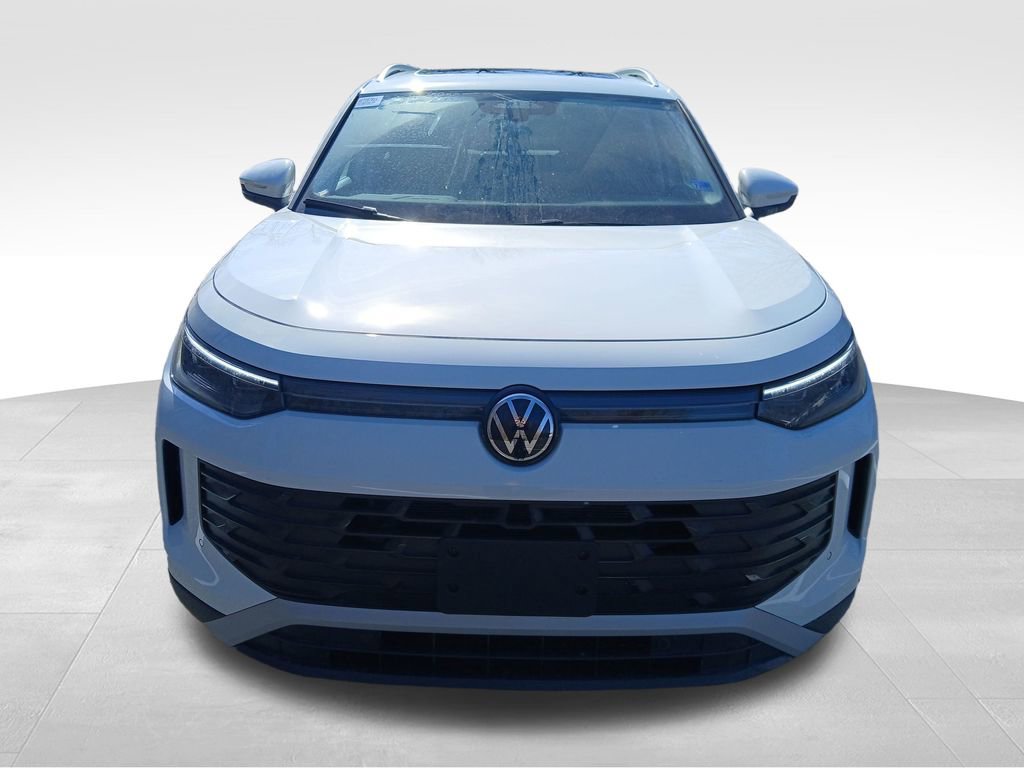 New 2026 Volkswagen Tiguan SE image 8