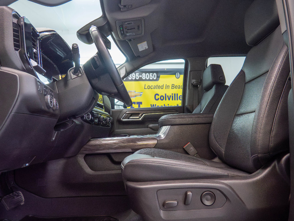 Used 2024 Chevrolet Silverado 2500 LTZ w/ LTZ Convenience Package AWD/4WD image 21