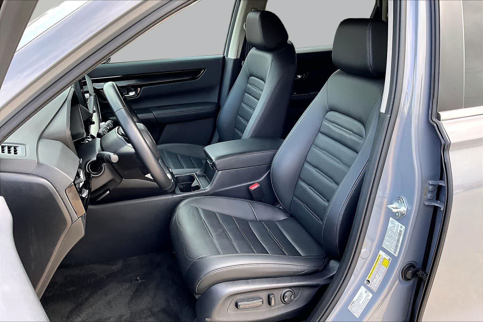 Used 2025 Honda CR-V EX-L image 8