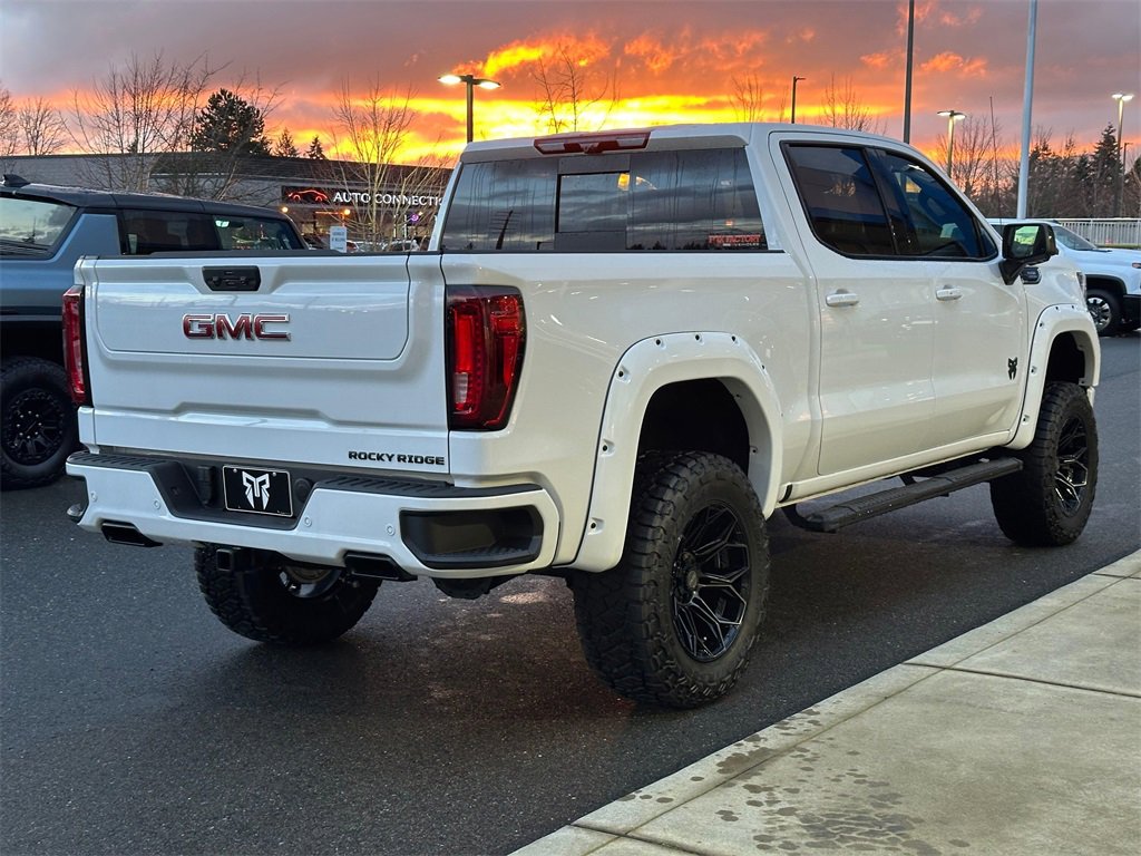 New 2025 GMC Sierra 1500 AT4 w/ AT4 Premium Package image 5