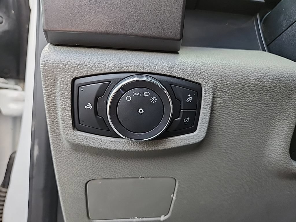 Used 2017 Ford F250 XLT AWD/4WD image 25