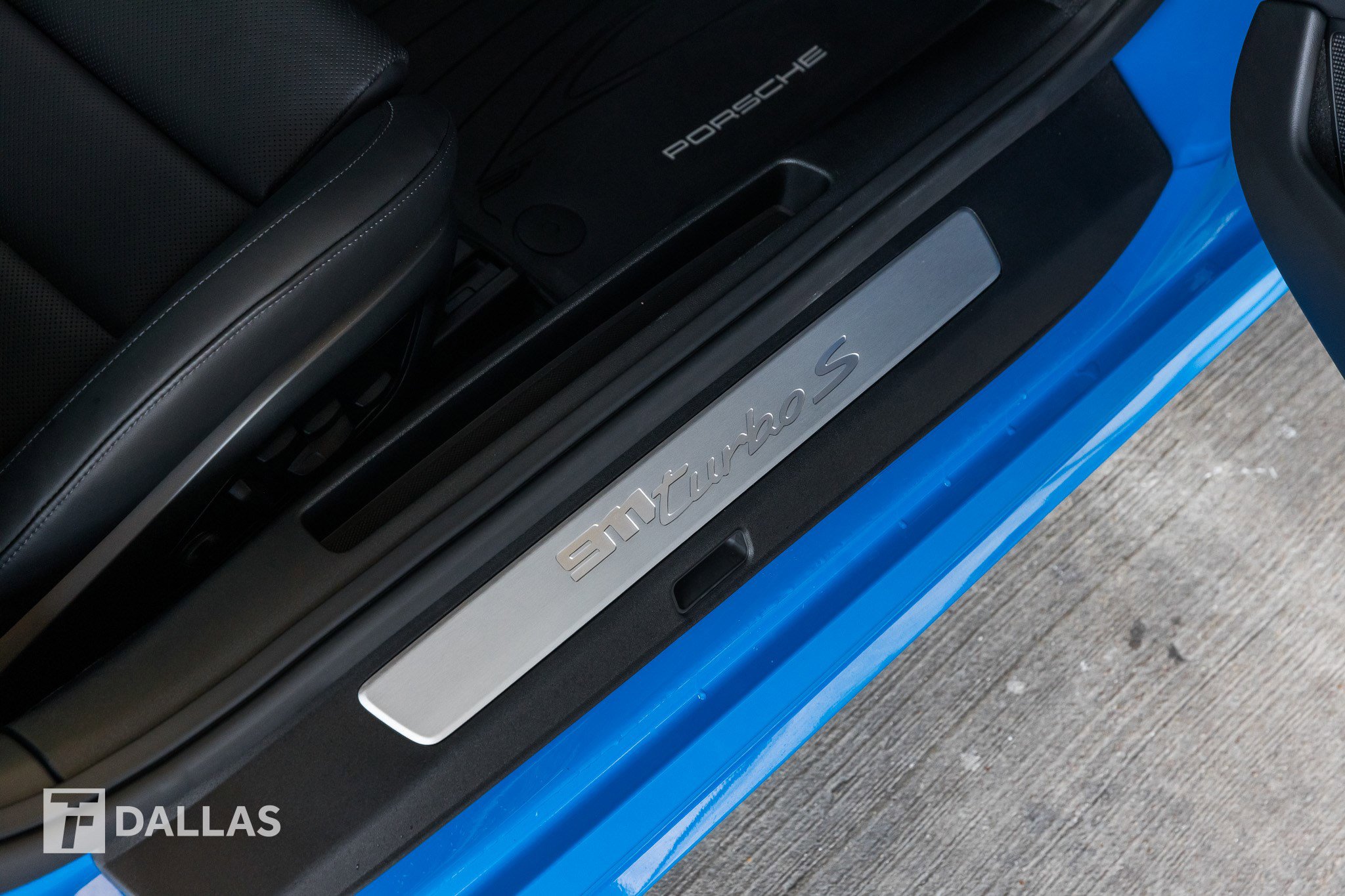 Used 2024 Porsche 911 Turbo S image 39