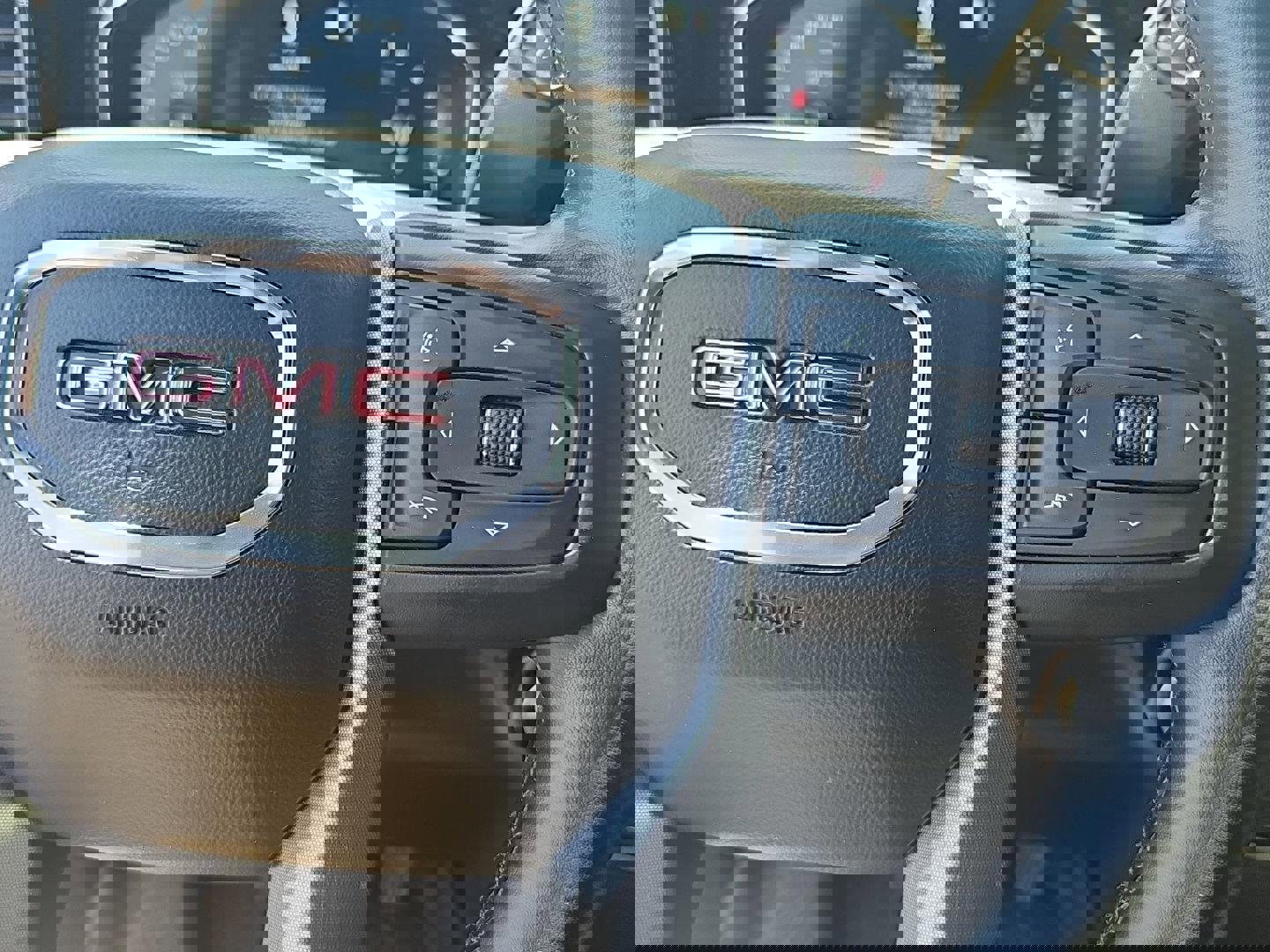 Used 2023 GMC Sierra 1500 Elevation image 17