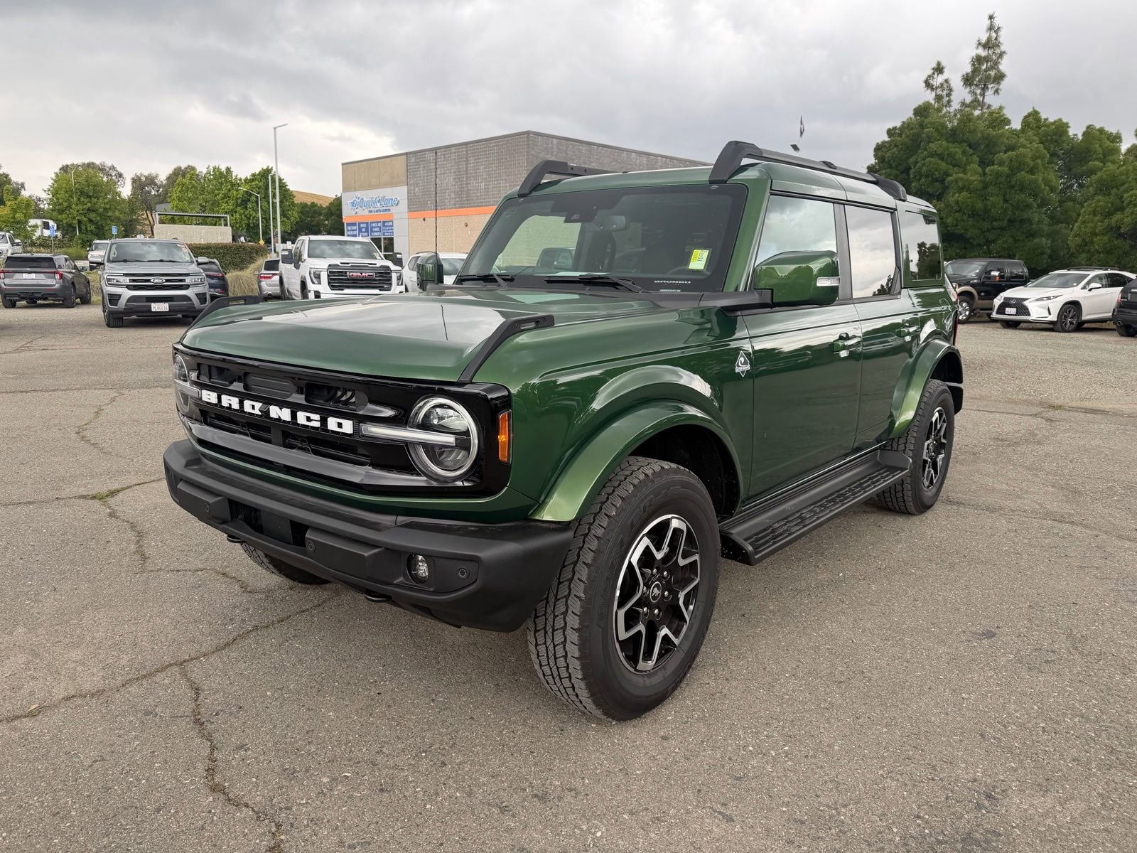Used 2025 Ford Bronco Outer Banks