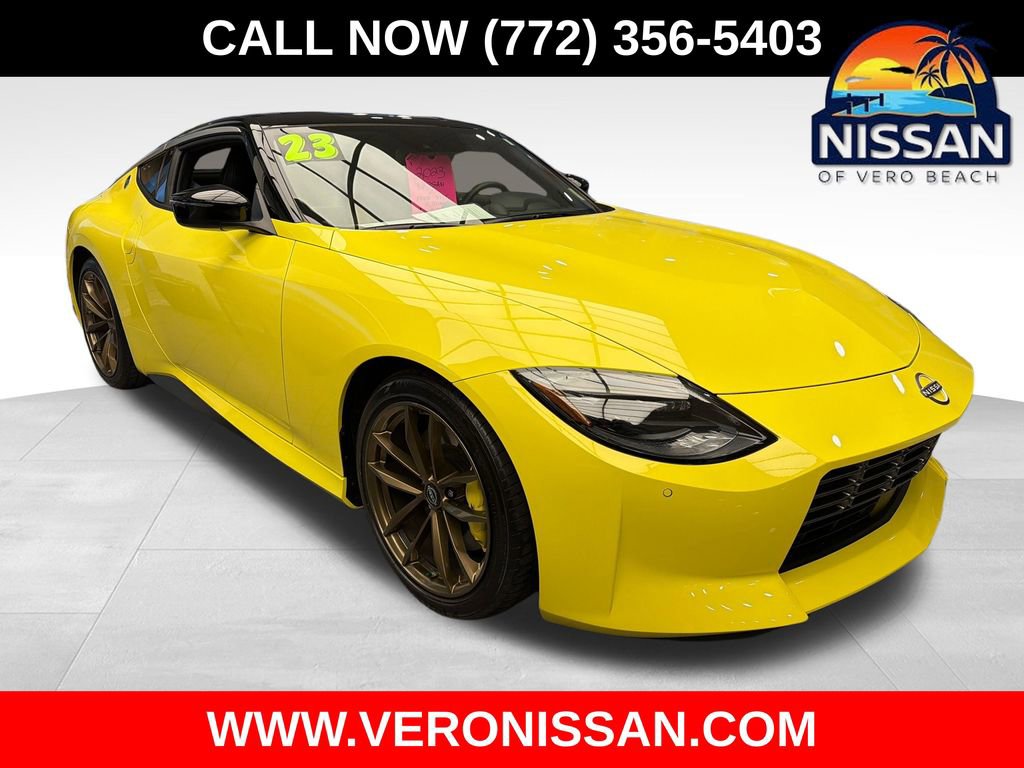 Used 2023 Nissan Z w/ Floor Mat Package (L93)