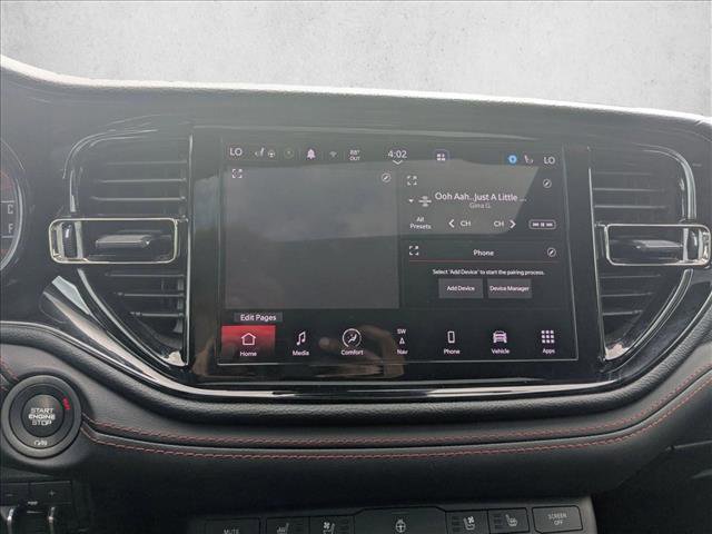 Used 2023 Dodge Durango GT image 11