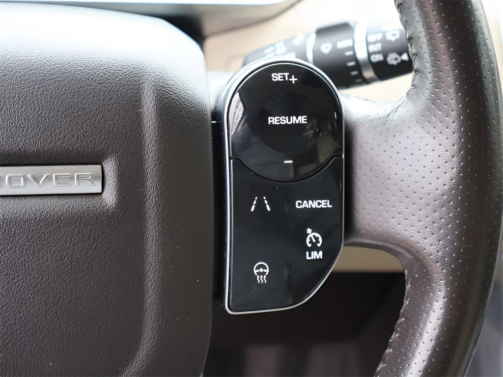 Used 2019 Land Rover Range Rover Sport SE image 32