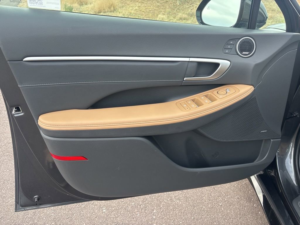 Certified 2025 Hyundai Sonata Limited image 11