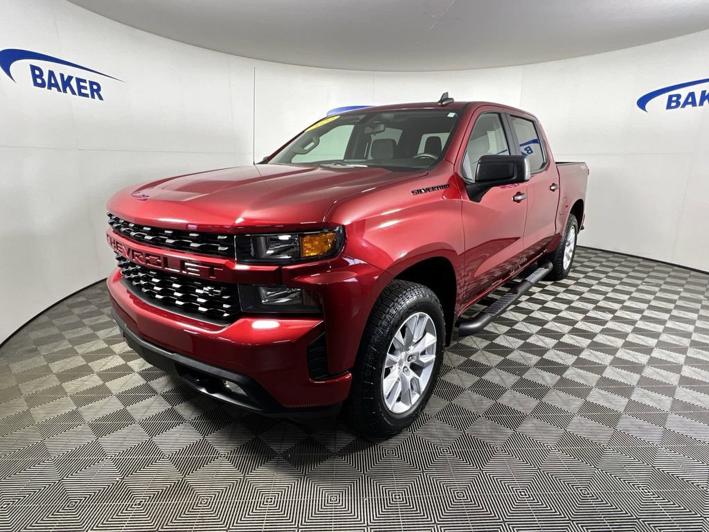 Certified 2022 Chevrolet Silverado 1500 Custom w/ LPO, Dark Essentials Package AWD/4WD image 5