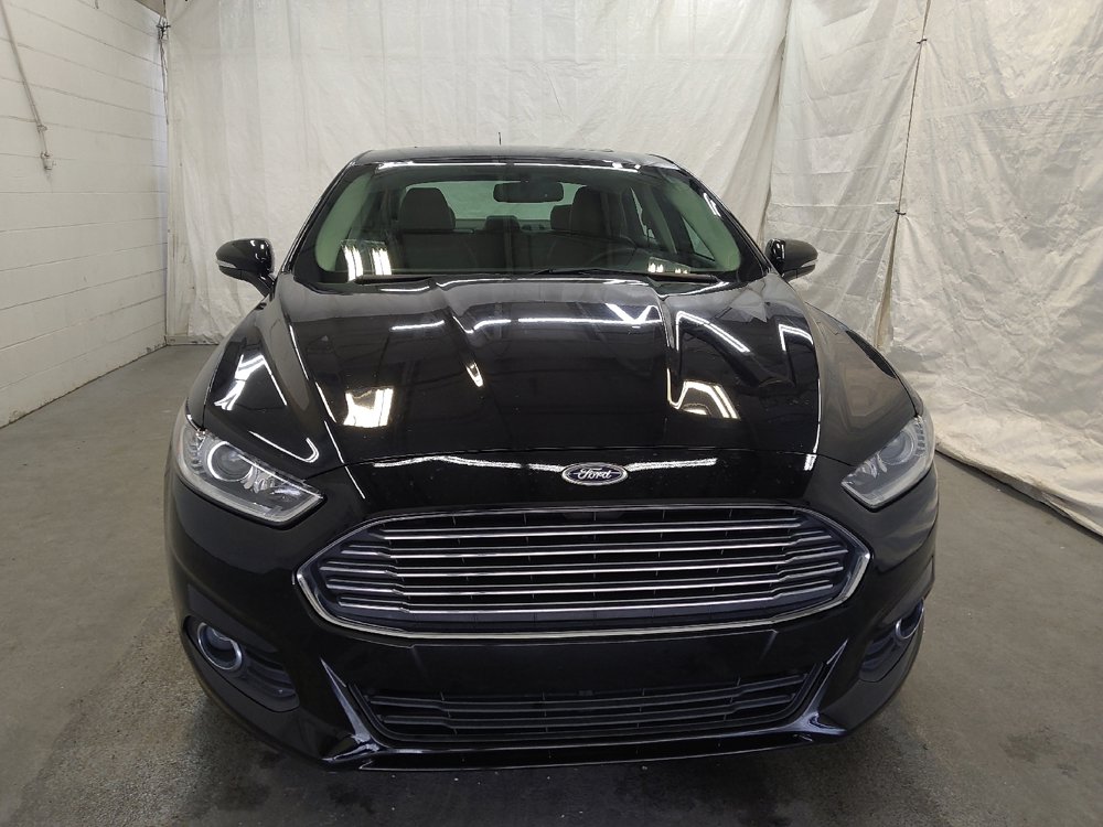 Used 2016 Ford Fusion SE w/ Equipment Group 202A FWD image 14