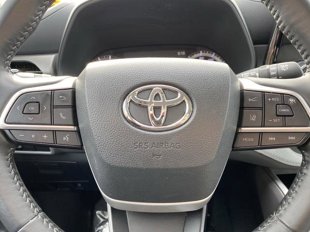 Used 2023 Toyota Highlander LE FWD image 15