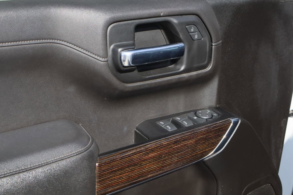 Used 2022 GMC Sierra 1500 Elevation w/ LPO, Elevation Black Package image 19