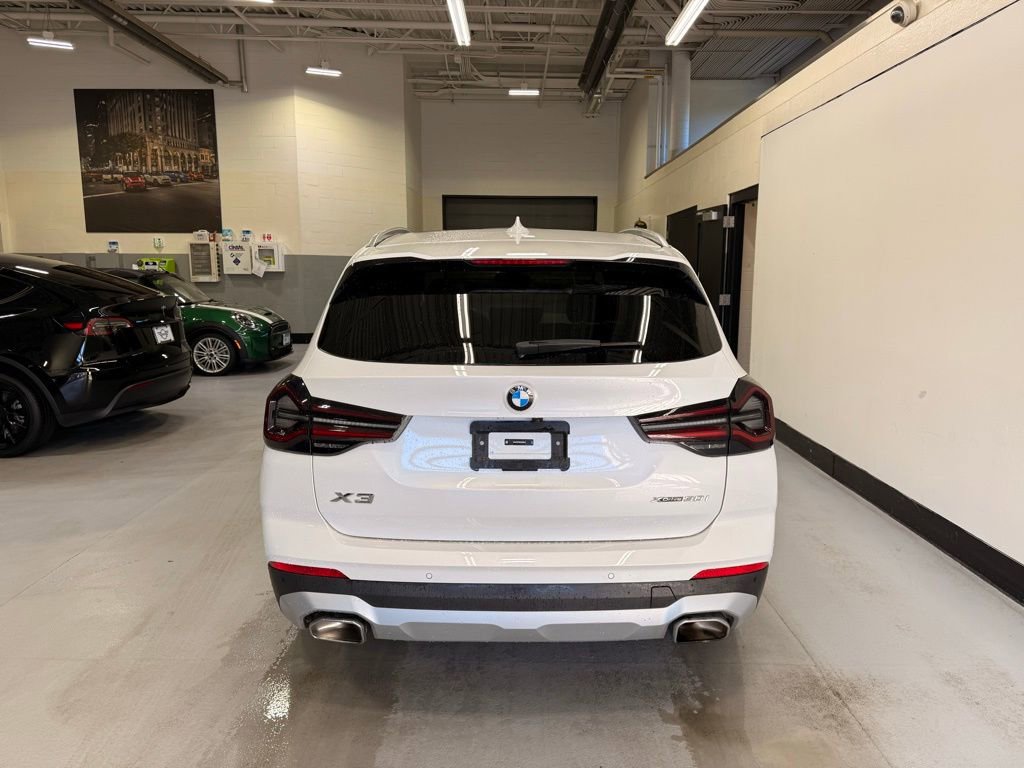 Used 2024 BMW X3 xDrive30i w/ Premium Package w/ZPA image 4