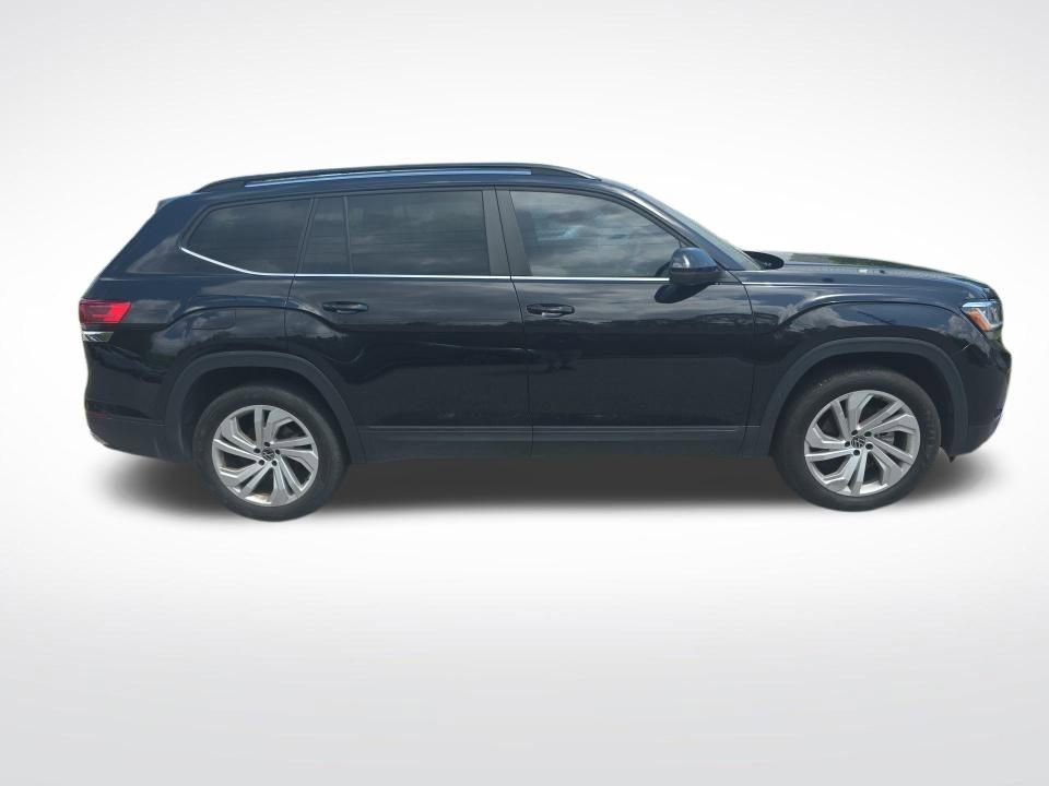 Used 2023 Volkswagen Atlas SE image 4