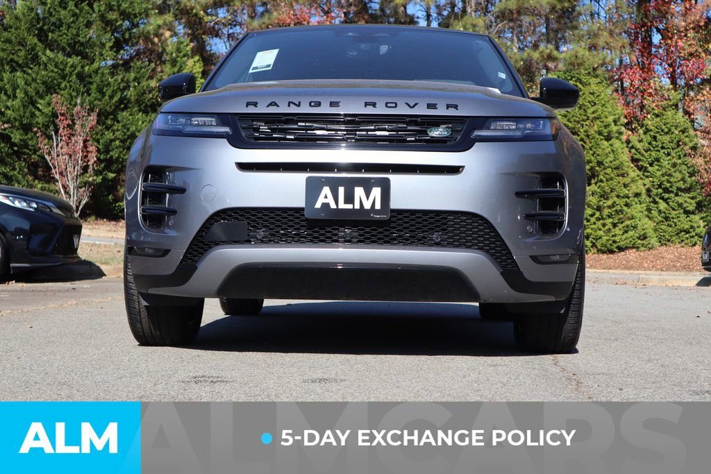 Used 2024 Land Rover Range Rover Evoque Dynamic SE image 4