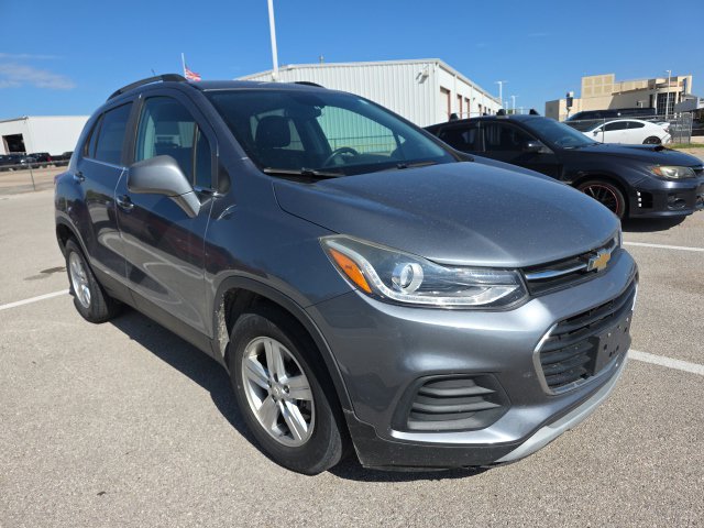 Used 2019 Chevrolet Trax LT w/ LT Convenience Package FWD image 7